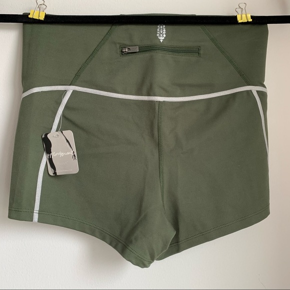 NWT FP Movement You’re a Peach Shorty Shorts - Picture 6 of 10